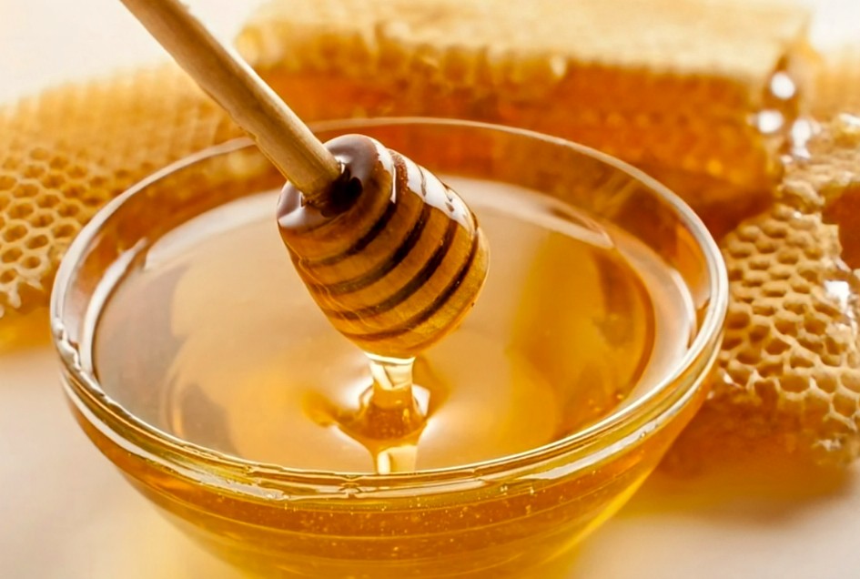 Moisturizing Bee Pollen & Honey Hair Gel 4oz